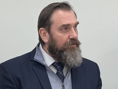  Влада не фіксує негативних наслідків від дозволу виїзду за кордон для чоловіків 18-22 років 