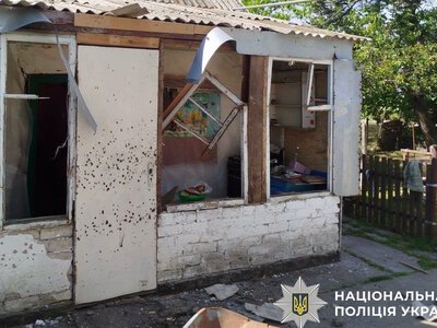 Ворог атакував Херсонщину з БпЛА та артилерії: у поліції розповіли про наслідки ворожих обстрілів (фото)