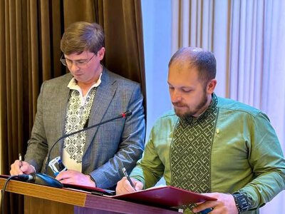 «Пліч-о-пліч: згуртовані громади» — Прикарпаття розширює співпрацю з Одещиною та Сумщиною