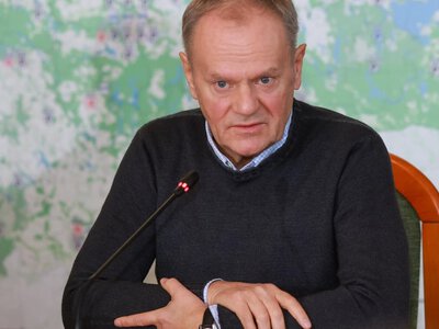 «Польща, країни Балтії, а тепер і Румунія». Туск закликав партнерів по НАТО «серйозно ставитися» до слів Медведєва про дрони в Європі