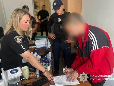 У Павлограді жінка запропонувала стягнути з колишнього чоловіка 50 тисяч тис. грн за зламаний ніс, але він вважає, що її краса стільки не коштує