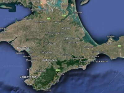 Зеленський: далекобійні санкції вже відображаються дефіцитом пального в Криму
