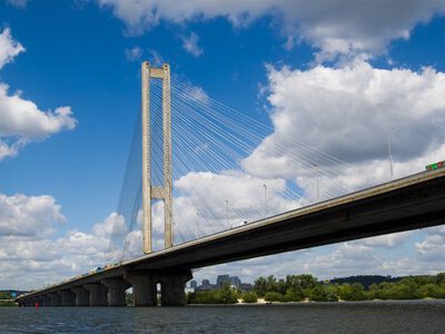 Південний міст у Києві частково закривають на п'ять місяців: як проїхати (схема)