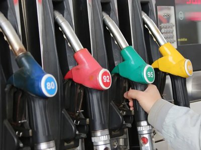 З 1 липня на АЗС в Україні поступово переходять на європейські маркування пального