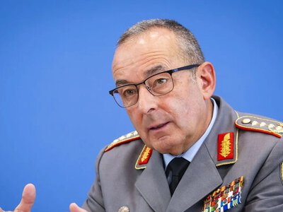 Німеччина планує збільшити оборонні витрати до 3,5% ВВП через позицію США — Bloomberg