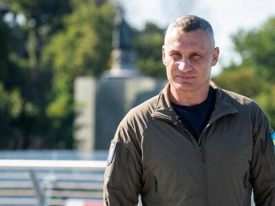 «Не зламав ворог Київ, не зламає й Україну»: Кличко привітав столицю з Днем міста