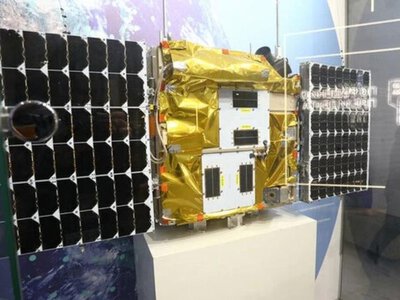 Росія вивела на орбіту перші супутники аналога Starlink