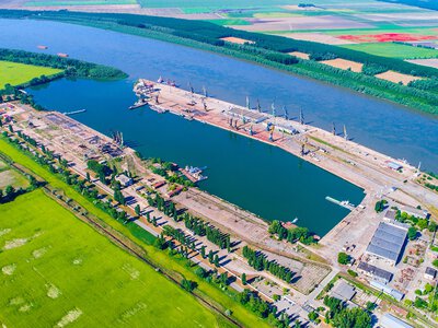  У порту Рені виставлено на продаж стивідорну компанію з потужністю перевалки до 350 тис. тонн на рік 