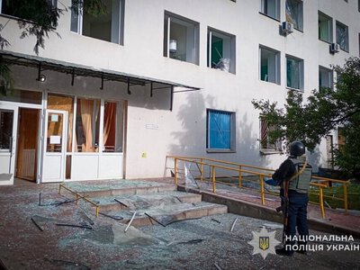 У Шосткинській громаді пошкоджено нежитлове приміщення та житлові будинки, поранено четверо мирних жителів району