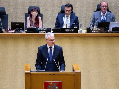 Президент Литви: взаємодія з Росією суперечить інтересам Європи