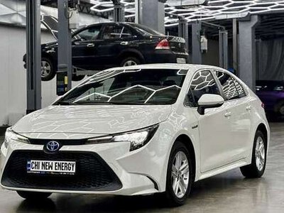 ТОП-5 надійних альтернатив Toyota Corolla, щоб виділитися з натовпу (ФОТО)