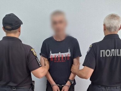 В Ужгороді чоловік під час сварки вдарив колишню дружину ножем