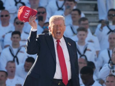 Психологи розшифрували танець Трампа: що приховують його дивні рухи на сцені