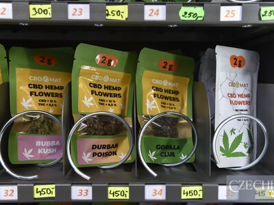У Чехії вилучили 86000 одиниць продукції з канабісу та кратома
