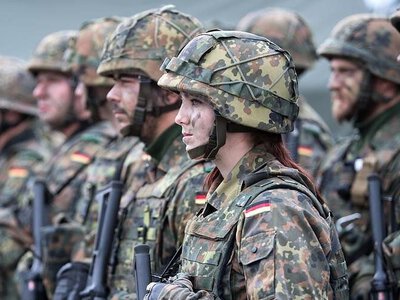 Роботодавці в Німеччині розкритикували план Міноборони щодо обов’язкових зборів резервістів