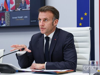 Франція захопила танкер з тіньвого флоту РФ — Макрон
