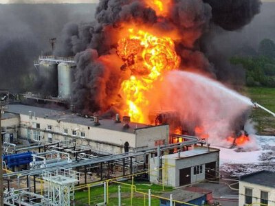 Після рекордного місяця українських атак росія може зіткнутися з паливною кризою – ЗМІ