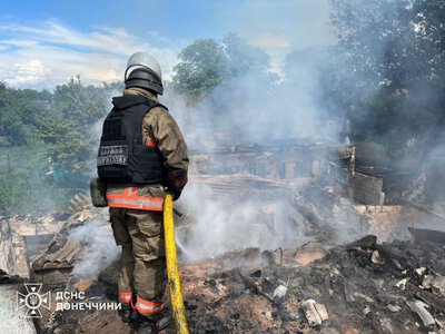 На Донеччині внаслідок обстрілів постраждали п'ятеро людей, пошкоджено житлові будинки