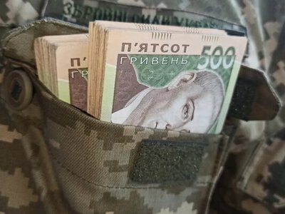 Військовим обіцяють підвищення зарплат: кого це торкнеться