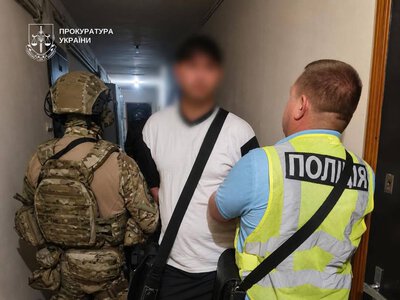 У Києві майстер з ремонту напав на пенсіонерку та пограбував її квартиру