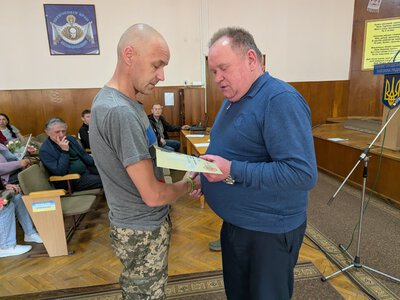 У Звенигородці нагородили військових та родину захисника, який зник безвісти