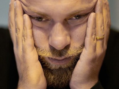 Рекомендації для дружини: як підтримати чоловіка в період депресії