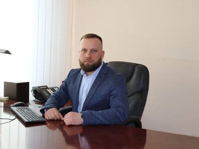 Bihus.Info проаналізував майнові активи родини керівника київського БЕБ, зокрема квартири матері та клініку дружини