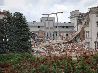 Один загиблий та 16 поранених на Херсонщині: російські війська атакували 45 населених пунктів