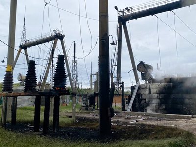 Дрон атакував службове авто енергетиків на Дніпропетровщині: фахівці ДТЕК розповіли про роботу під обстрілами