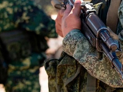  Поліція розслідує розстріл цивільного авто російськими військами у Херсоні в липні 2022 року 