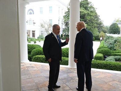 «Ти, бл*ха, божевільний». Трамп вилаяв Нетаньягу телефоном за погрози бомбити Ліван — Axios