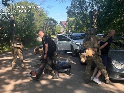 Служба в тилу за 250 тис. грн: підозрюють посадовців РТЦК на Харківщині