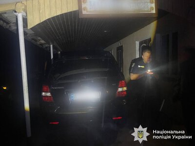 Врізався в кафе та збив підлітка: на Прикарпатті п’яний водій «Kia» отримав підозру