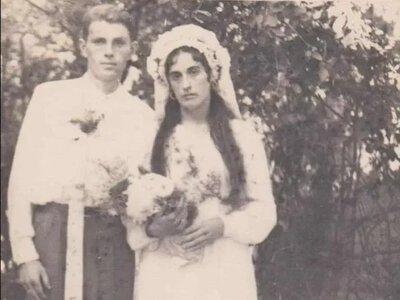  Молодята з Тернопільщини на фото 1962 року 