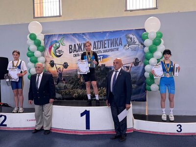 Юні важкоатлети Прикарпаття здобули нагороди чемпіонату України