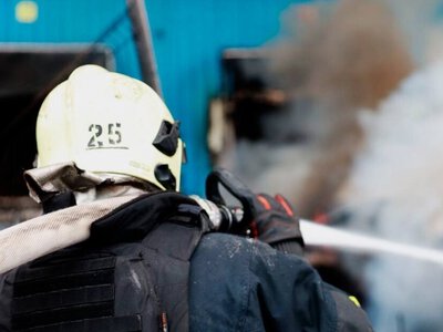 Окупанти знову вдарили дроном по житловому будинку у Дніпрі