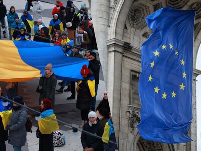 Чи заберуть в українців призовного віку тимчасовий захист у ЄС: відповідь Єврокомісії