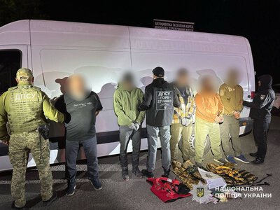 Через Тису за тисячі доларів: на Закарпатті перекрили три канали втечі за кордон