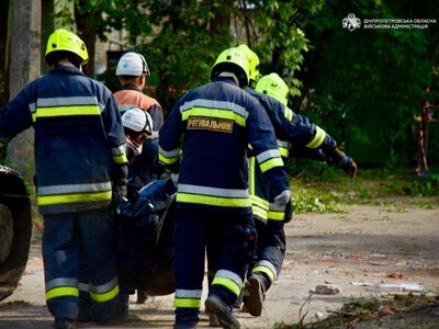 У Дніпрі внаслідок нічної атаки 16 загиблих, 42 поранених