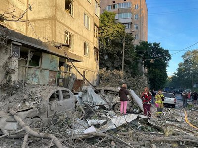 Внаслідок обстрілу Києва постраждала оселя журналістки та волонтерки з Херсона