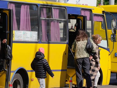 Пільговий проїзд маршрутками: повний список, хто може їздити безкоштовно - На пенсії