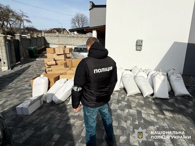 До 8 років ув’язнення загрожує двом жителям Рівненщини, які фасували та продавали фальсифікований тютюн