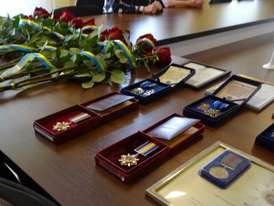 У Виноградові сім’ям полеглих захисників України вручили державні нагороди