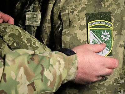 Перевели в іншу бригаду. У справі начштабу 152 бригади, якого ще у 2024-му звинуватили в побитті та приниженні підлеглих, досі не має підозри
