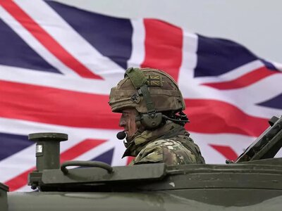 У Великій Британії сталося трагічне падіння вертольота Королівського флоту: загинули три військовослужбовці