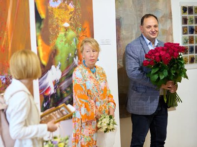 Від Парижа до Івано-Франківська: у місті відкрилася масштабна міжнародна виставка художнього текстилю «Скіфія»