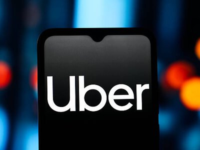 Uber скорочує понад 20% відділу кадрів після призначення нової керівниці