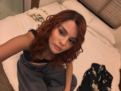 Селена Гомес змінила колір волосся для нового сезону серіалу