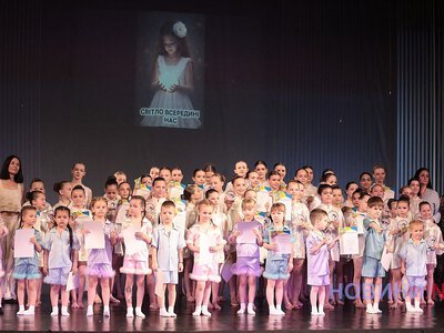 «Світло всередині нас»: Хореографічний колектив «Карамель» показав ювілейну програму (фото, видео)
