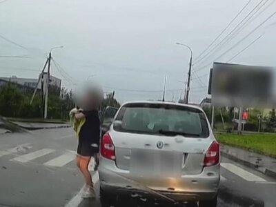 У Рівному патрульні допомогли доправити до лікарні 15-денне немовля